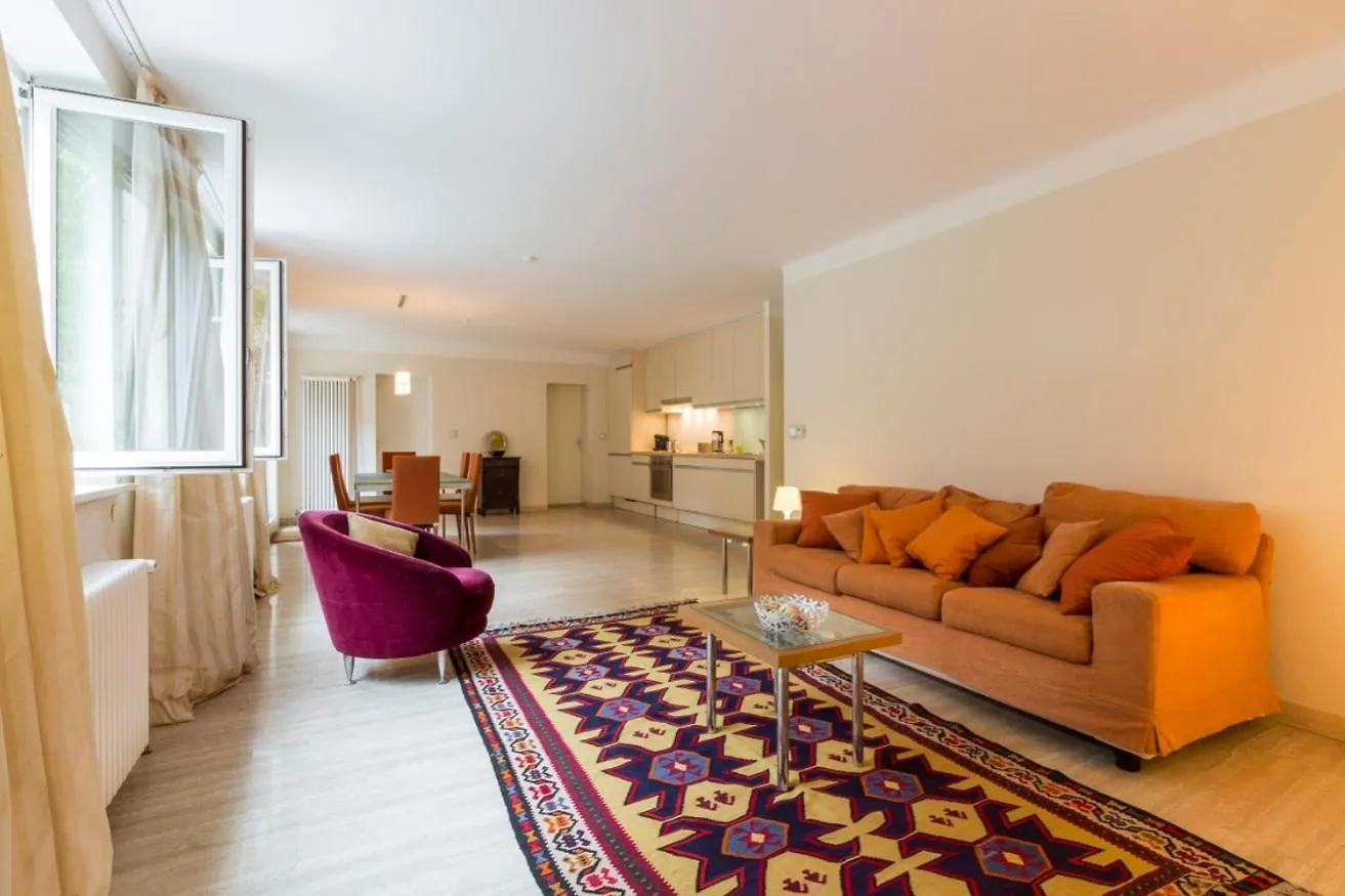 Charming Garden Apartment Berlin 0*,